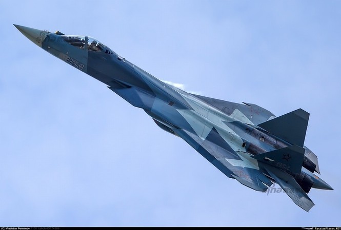 Tiêm kích J-20 Trung Quốc so đọ với siêu chiến đấu cơ T-50 Nga - ảnh 6