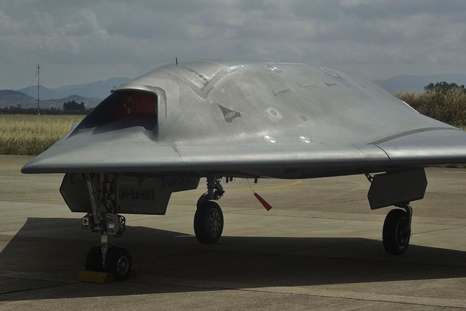 Khám phá sức mạnh UAV tấn công Neuron của châu Âu - ảnh 8