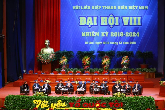 Thủ tướng Nguyễn Xuân Phúc: Mong thanh niên khởi nghiệp mạnh mẽ hơn - ảnh 11