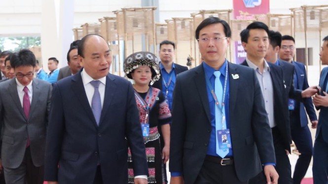 Thủ tướng Nguyễn Xuân Phúc: Mong thanh niên khởi nghiệp mạnh mẽ hơn - ảnh 25