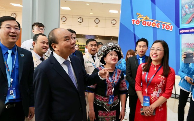 Thủ tướng Nguyễn Xuân Phúc: Mong thanh niên khởi nghiệp mạnh mẽ hơn - ảnh 27