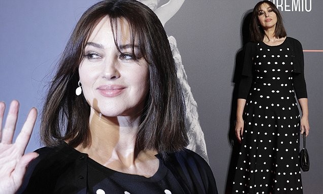 'Tượng đài nhan sắc' Monica Bellucci khoe dáng tạc tượng đầy ngưỡng mộ - ảnh 5