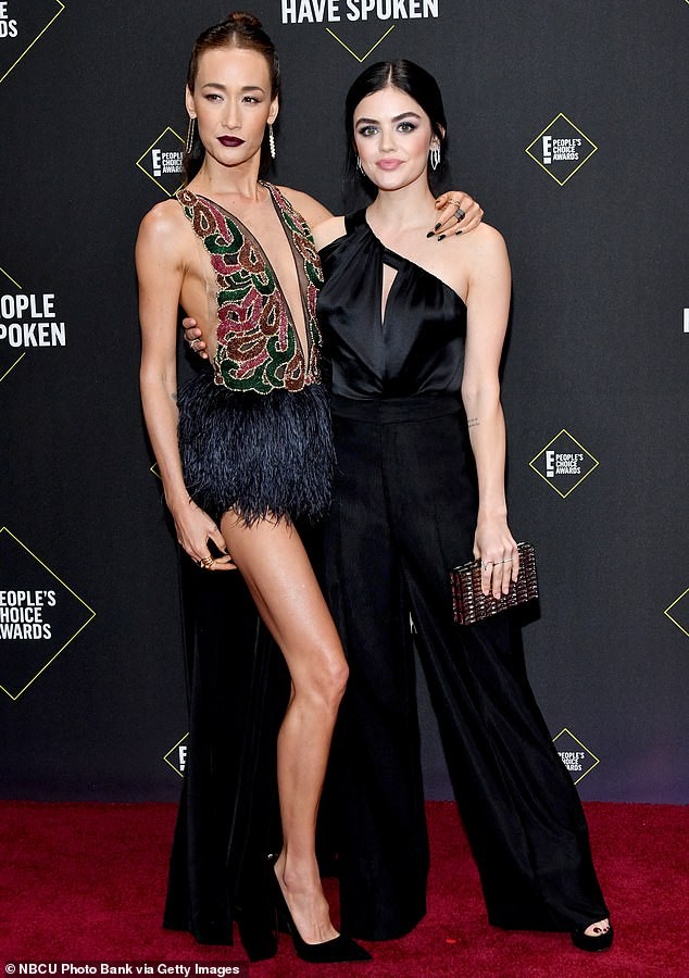 Sao nữ gốc Việt Maggie Q diện váy xẻ ngực đến eo - ảnh 5