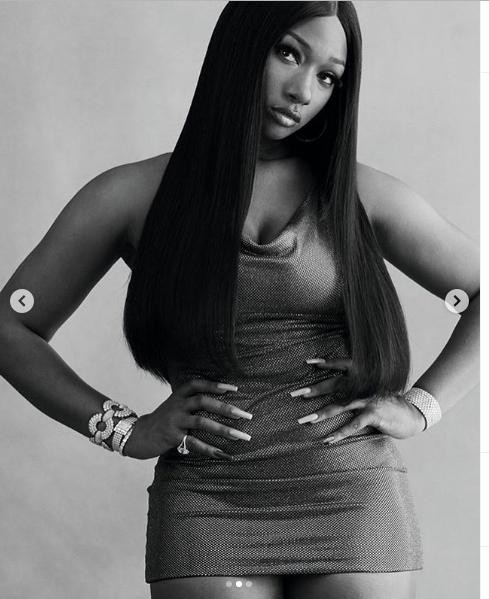 Megan Thee Stallion khoe ngực đầy 'bỏng mắt' - ảnh 8