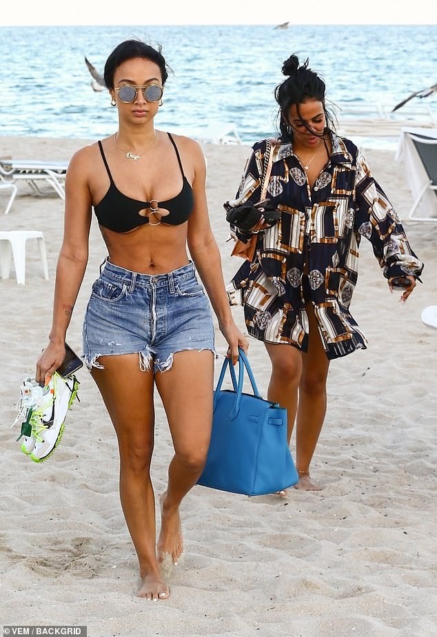 Thân hình 'bốc lửa' gây chao đảo của mỹ nhân da màu Draya Michele - ảnh 4