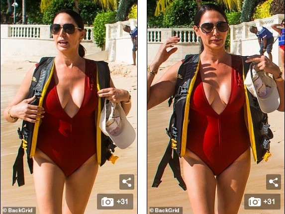 Vợ 'ông trùm giải trí' Simon Cowell 'bốc lửa' với áo tắm - ảnh 3