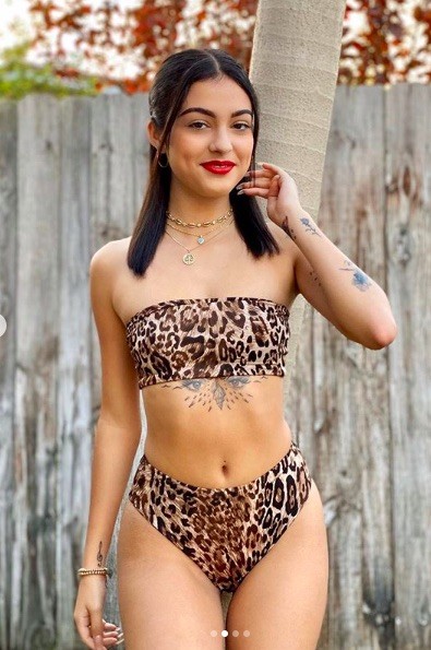 Cô gái Cuba 18 tuổi mặt đẹp như trăng rằm, thân hình gợi cảm 'đốt mắt' - ảnh 4