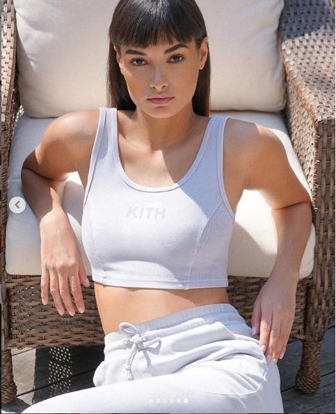 Vẻ ngọt ngào nóng bỏng của 'búp bê' Gizele Oliveira - ảnh 2