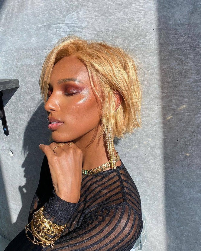 'Thiên thần nội y' Jasmine Tookes mặc bó sát xuyên thấu, khoe body tuyệt mỹ - ảnh 12