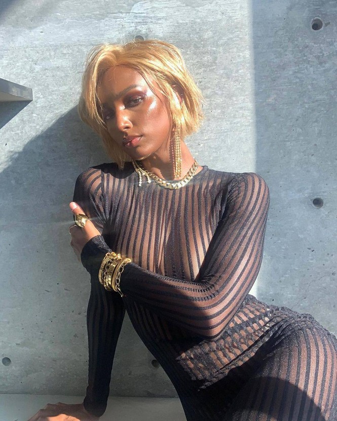 'Thiên thần nội y' Jasmine Tookes mặc bó sát xuyên thấu, khoe body tuyệt mỹ - ảnh 14