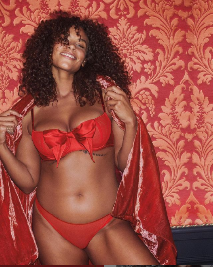 Dàn mẫu nóng bỏng phô diễn hình thể với nội y Victoria's Secret - ảnh 7
