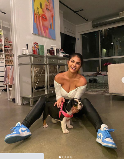 Tyga đi biển cùng bạn gái cũ 'bốc lửa' không kém tình xưa-tỷ phú Kylie Jenner - ảnh 9