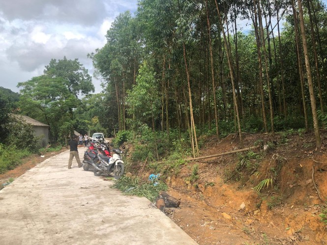 Ám ảnh đám tang 2 bố con bị chàng