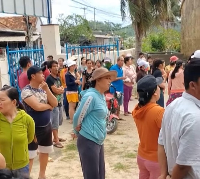 Khánh Hoà: Cô giáo có tiền sử tâm thần chém đồng nghiệp - ảnh 1