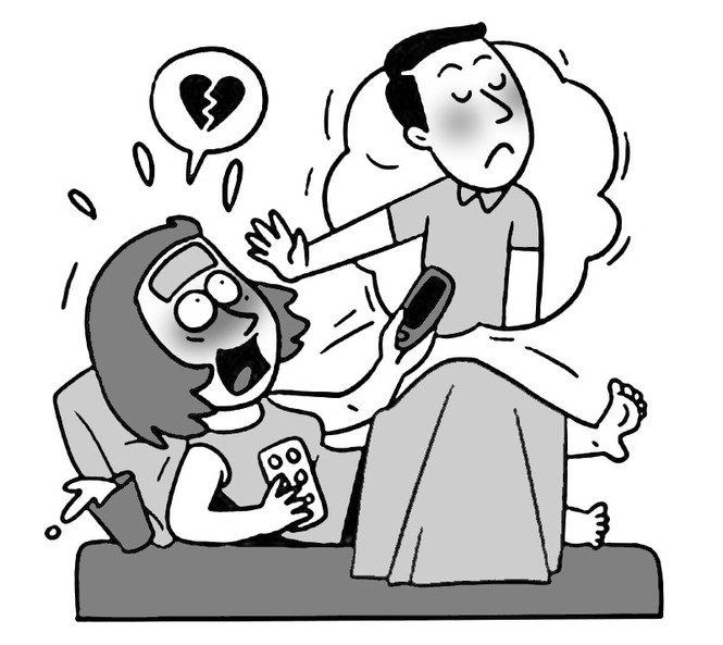 Treo ảnh vợ, chồng bị mắng là... 'thâm độc' - ảnh 1