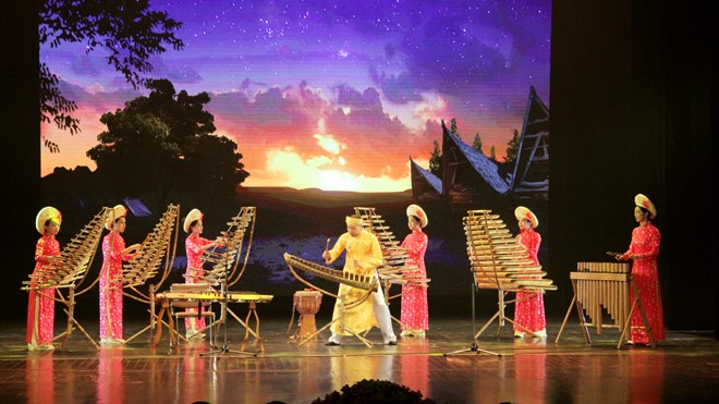 Mang tre nứa vào nhạc hàn lâm - ảnh 2