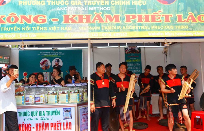 Lại nóng chuyện Ama Kông giả - ảnh 8