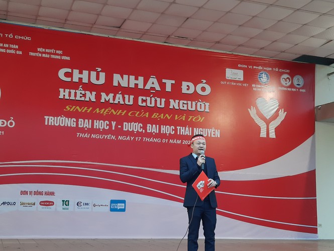 Sinh viên Đại học Y dược Thái Nguyên: Giọt máu cho đi là giọt máu còn mãi - ảnh 1