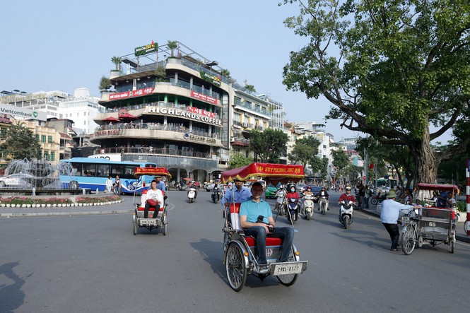 Du lịch kiếm 45 tỷ USD trong 5 năm tới? - ảnh 1