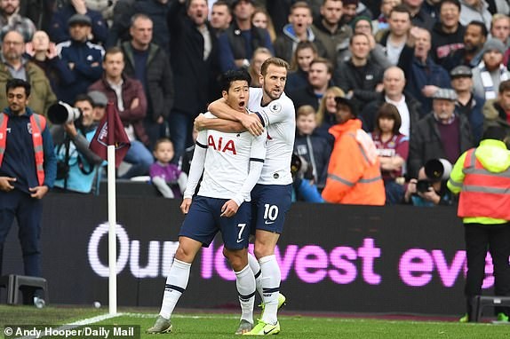 West Ham 2-3 Tottenham: Mourinho mở hàng may mắn - ảnh 9