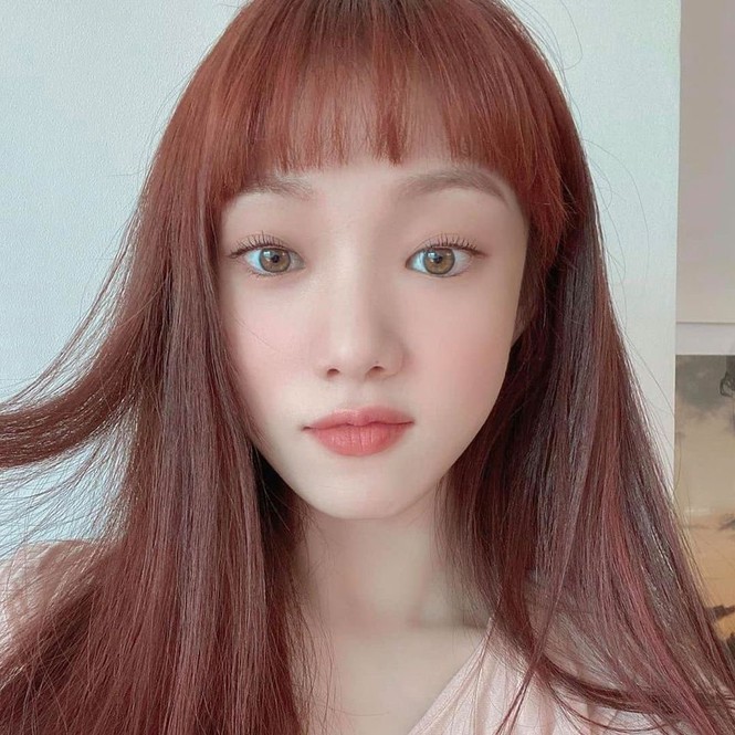 Sự thật về tấm ảnh chưa qua photoshop gây sốc của Địch Lệ Nhiệt Ba - ảnh 8