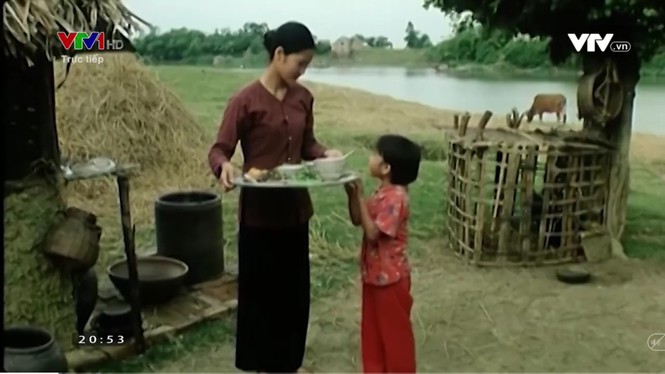 Công Lý rớm nước mắt kể chuyện thời bao cấp, từng định bỏ nhà đi vì 'gà cưng' - ảnh 1