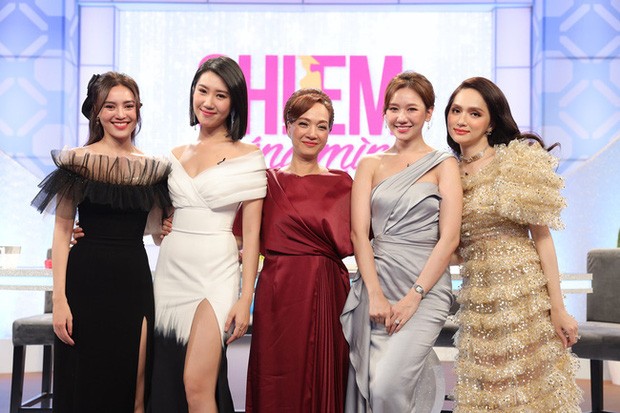 NSND Lê Khanh bật cười ngại ngùng vì lời mật ngọt của chồng trên sóng truyền hình - ảnh 3