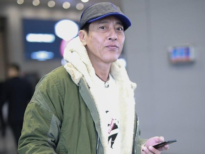 ‘Lệnh Hồ Xung’ kinh điển tuổi 54: Không con cái, phải livestream bán quần áo - ảnh 3