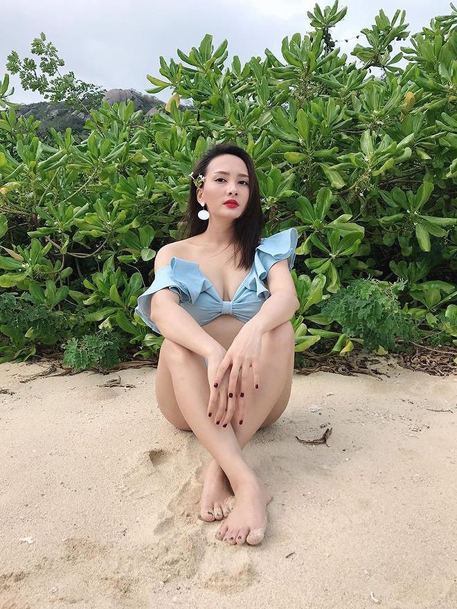 Phát 'sốt' với ảnh bikini của Bảo Thanh được khen eo thon hơn Ngọc Trinh - ảnh 5