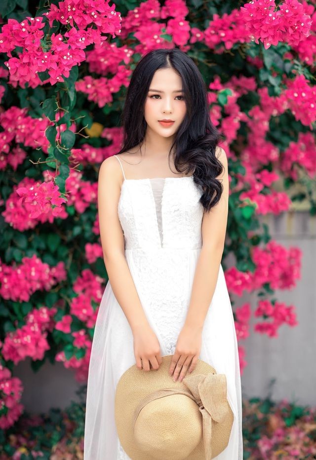 Thiếu nữ Huế gây thương nhớ từ ánh nhìn đầu tiên - ảnh 4