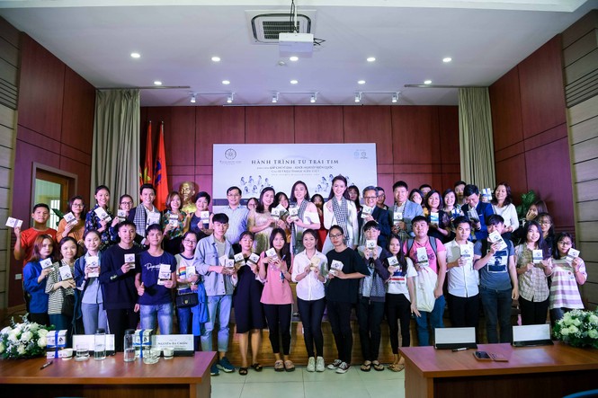 Diễn viên Phương Oanh: Tri thức là thước đo sự giàu có của con người - ảnh 1
