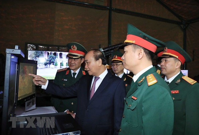 Thủ tướng, Chủ tịch Quốc hội dự kỷ niệm 75 năm Ngày thành lập quân đội - ảnh 5