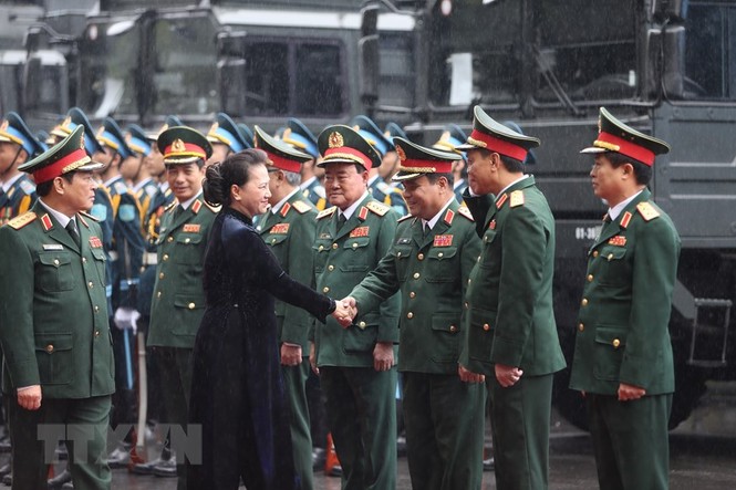 Thủ tướng, Chủ tịch Quốc hội dự kỷ niệm 75 năm Ngày thành lập quân đội - ảnh 7