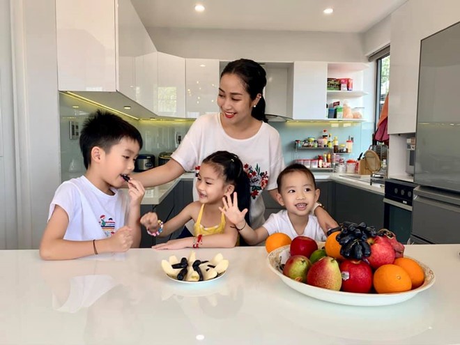Rao bán căn hộ VIP giữa đại dịch COVID-19, Ốc Thanh Vân 'lộ' tài sản đáng ao ước - ảnh 8