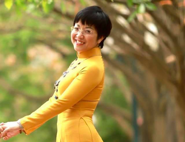Showbiz 13/6: MC Thảo Vân nói gì về chuyện đi bước nữa? - ảnh 1