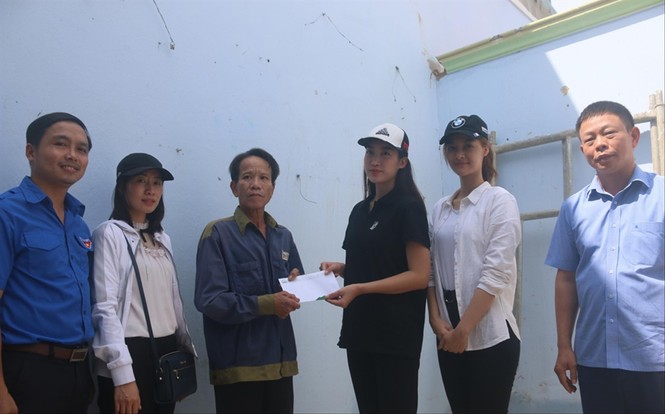 Ðến với những cảnh đời sau bão - ảnh 1