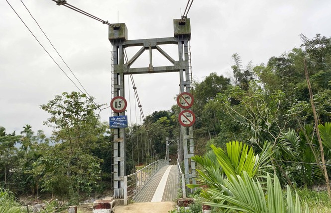 Thăm lại làng 'bệnh lạ' - ảnh 5