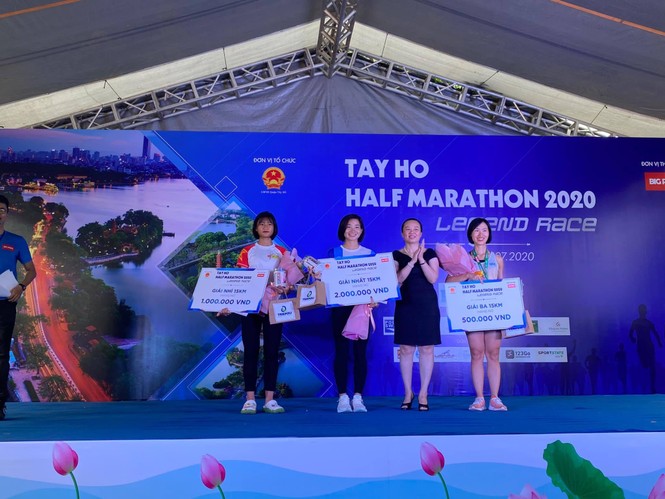 Nguyễn Thị Oanh: Đoạt 2 chức vô địch trong một tuần - ảnh 1