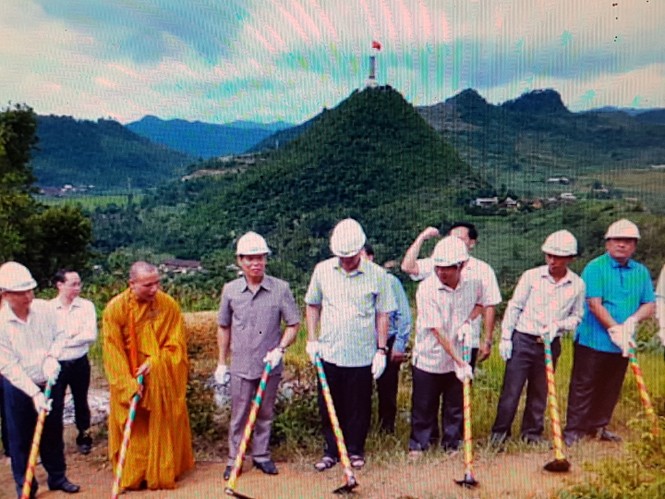 Ngẫm ngợi Lũng Cú: Lình xình Phúc Lộc - ảnh 1