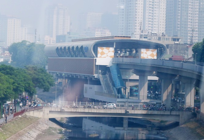 Đường sắt Cát Linh - Hà Đông lại lỡ hẹn: 13 đoàn tàu chưa được kiểm định an toàn - ảnh 1