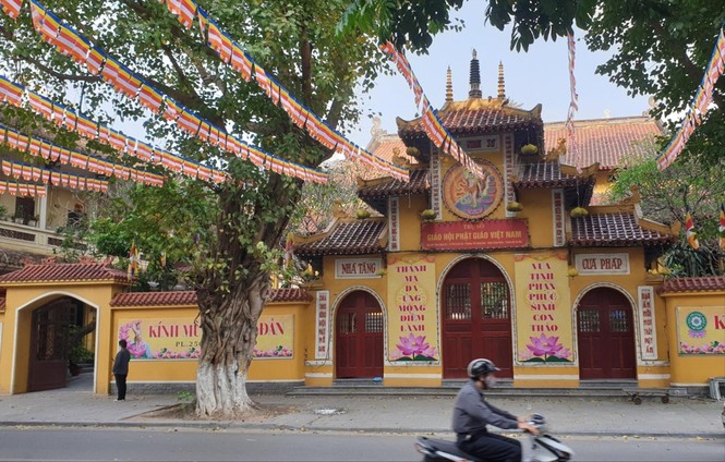Mùa Phật đản an lạc, đồng hành với dân tộc - ảnh 1