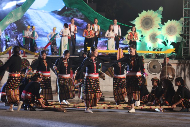 Lễ hội hoa Hướng dương 2019 - ảnh 1