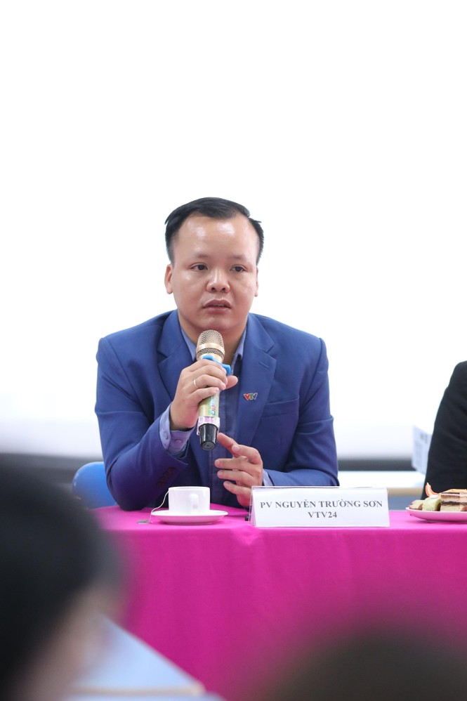 Cho sinh viên