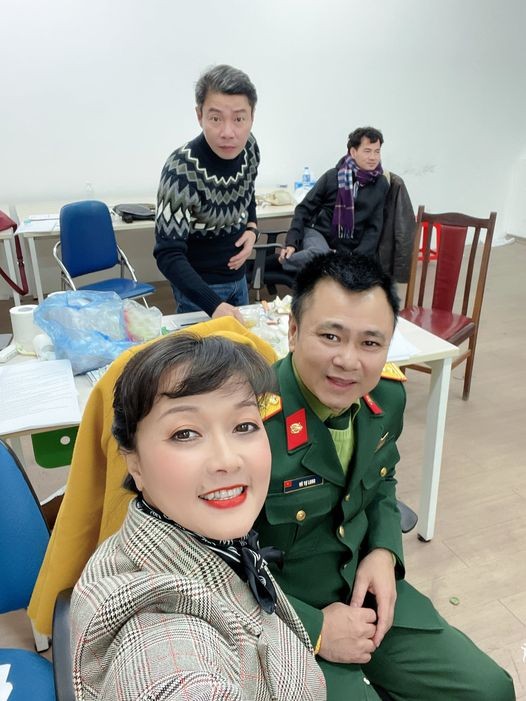 Các nghệ sĩ hé lộ hình ảnh tập luyện, khán giả háo hức chờ Táo Quân - ảnh 1