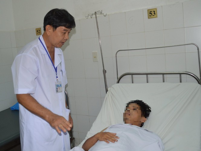 Nối thành công 'cậu nhỏ' bị đứt lìa sát gốc cho người đàn ông - ảnh 1