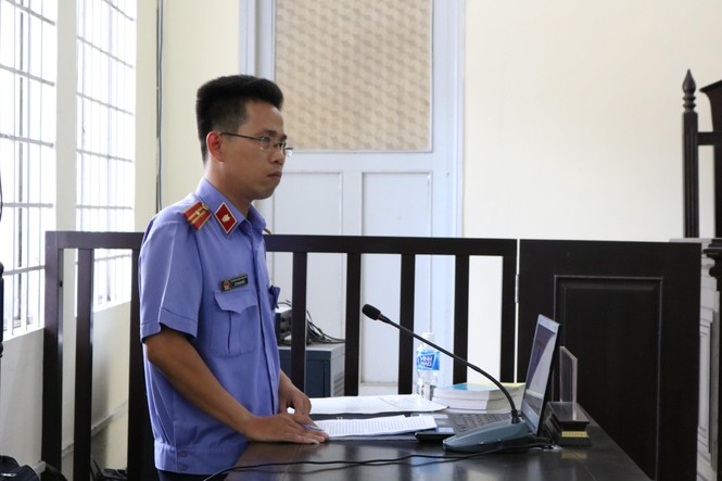 Hai cựu công an đánh chết người bị đề nghị 8 - 9 năm tù - ảnh 3