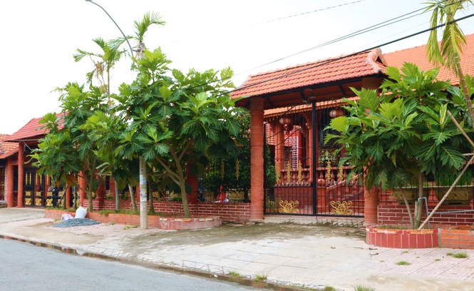 Ngôi nhà bằng gốm 'có một không hai' ở miền Tây - ảnh 1