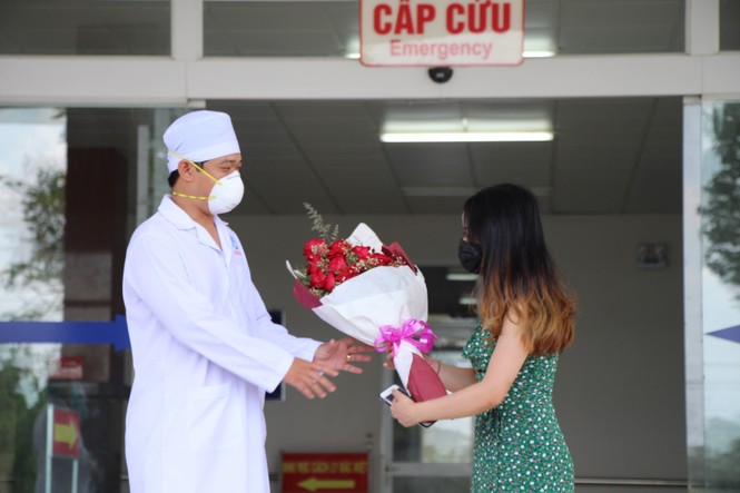 Bệnh nhân mắc COVID -19 thứ 154 xuất viện ở Cần Thơ - ảnh 1