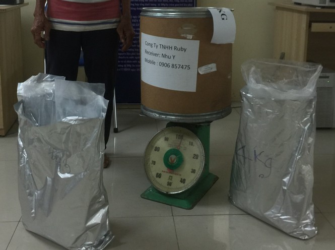Ham việc nhẹ lương cao, người đàn ông nhận vận chuyển thuê hơn 10kg ma túy - ảnh 1