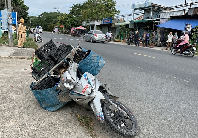 Hóa trang cũng không thoát khỏi.... công an - ảnh 2